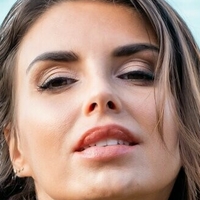 Лаура Топ Голая