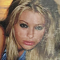 Лия Ньюман Голая