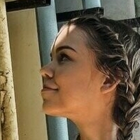 Леа Питч Голая