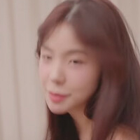 Ли Дахе Голая