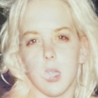 Лета Вепонс Голая