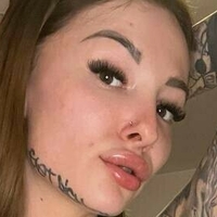 Лейла Бонс Голая