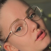 Линаклейн Голая