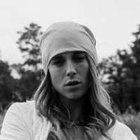 Лиза М.Б. Голая