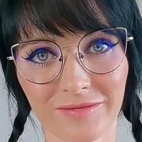 Литл Николь Голая