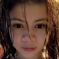 Луиза Даниэль Голая