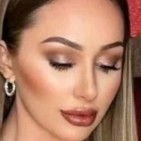 Люси Лав Голая