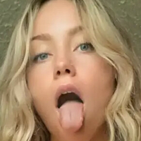 Любхбивип Голая