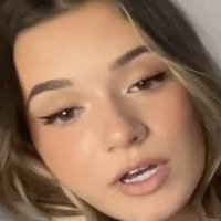 маделенбэйби Голая