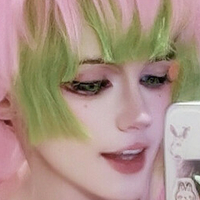 Махуберри Голая