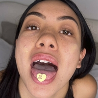 Малани Хайландксо Голая