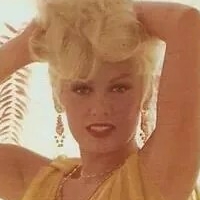 Мэйми Ван Дорен Голая