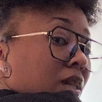 Манфа Кейк Голая