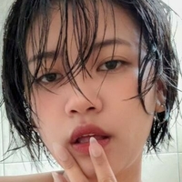 Мба Йор Голая