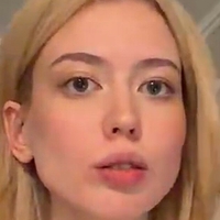 Медиа Малышка Голая