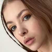 МиаДелиш Голая