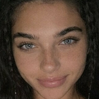 Милли Махам Голая