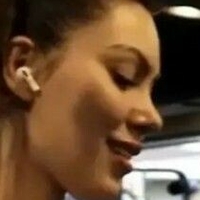 Мунмун Дутта Голая