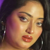 Журнал Наари Голая