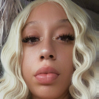 НейкедДаймонд Голая