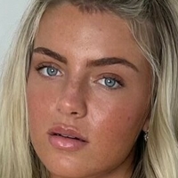 Наташа Маршалл Голая