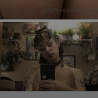 Никейл Генезис Голая