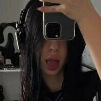 Ника Лун Голая