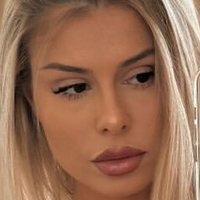 Никки-Мэджик Голая