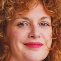 Нина Виолич Голая