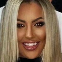 Нина Вулли Голая