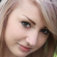 Ноа Ливия Голая