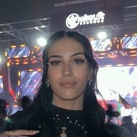норавубз Голая