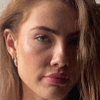 Уна К Голая