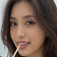 Пэрис Кингсли Голая