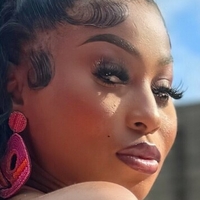 квинбриттаниби Голая