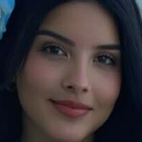 Рейчелнайоми Голая