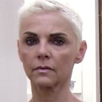 Роберта Вайсс Голая