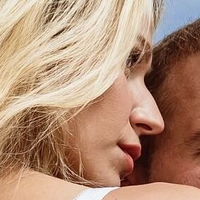 Сабина Михалов Голая