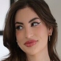 Сайянсам Голая