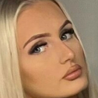 Саванна Гиллман Голая