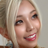 серизаварино305 Голая