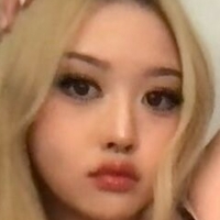 СервЮдзу Голая