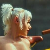 Шомда Маккей Голая