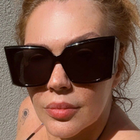 Симони Кантoра Голая