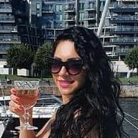 София Уртандо Голая