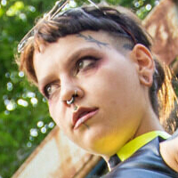 Совлн Голая