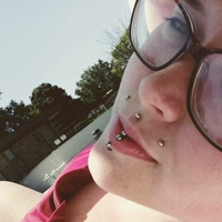 СабтліСвіт Голая