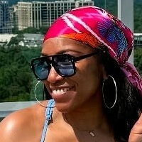 Свит Ти Голая