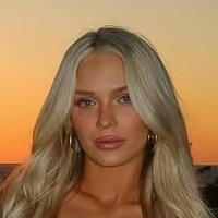 Сидни Зима Голая