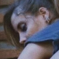 Тере Кустер Голая